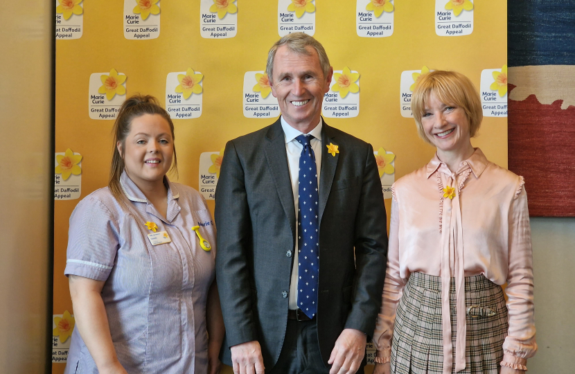 Nigel Evans MP pictured supporting Marie Curie's Great Daffodil Appeal 2023