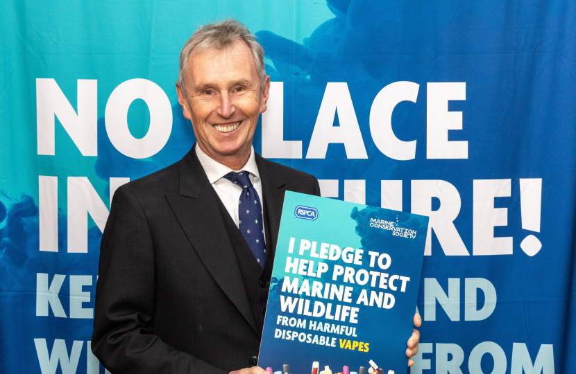 Nigel Evans pictured at RSPCA and Marine Conservation Society drop-in on disposable vapes